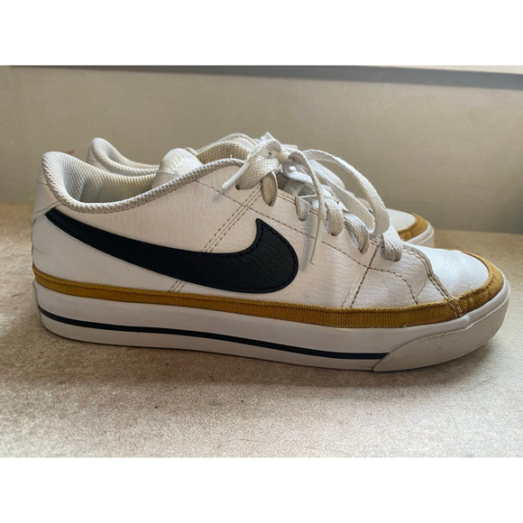 Nike Court Legacy Sneakers White Black Gold Streetwear 6.5 Retro Y2K 90s Classic - Picture 2 of 10